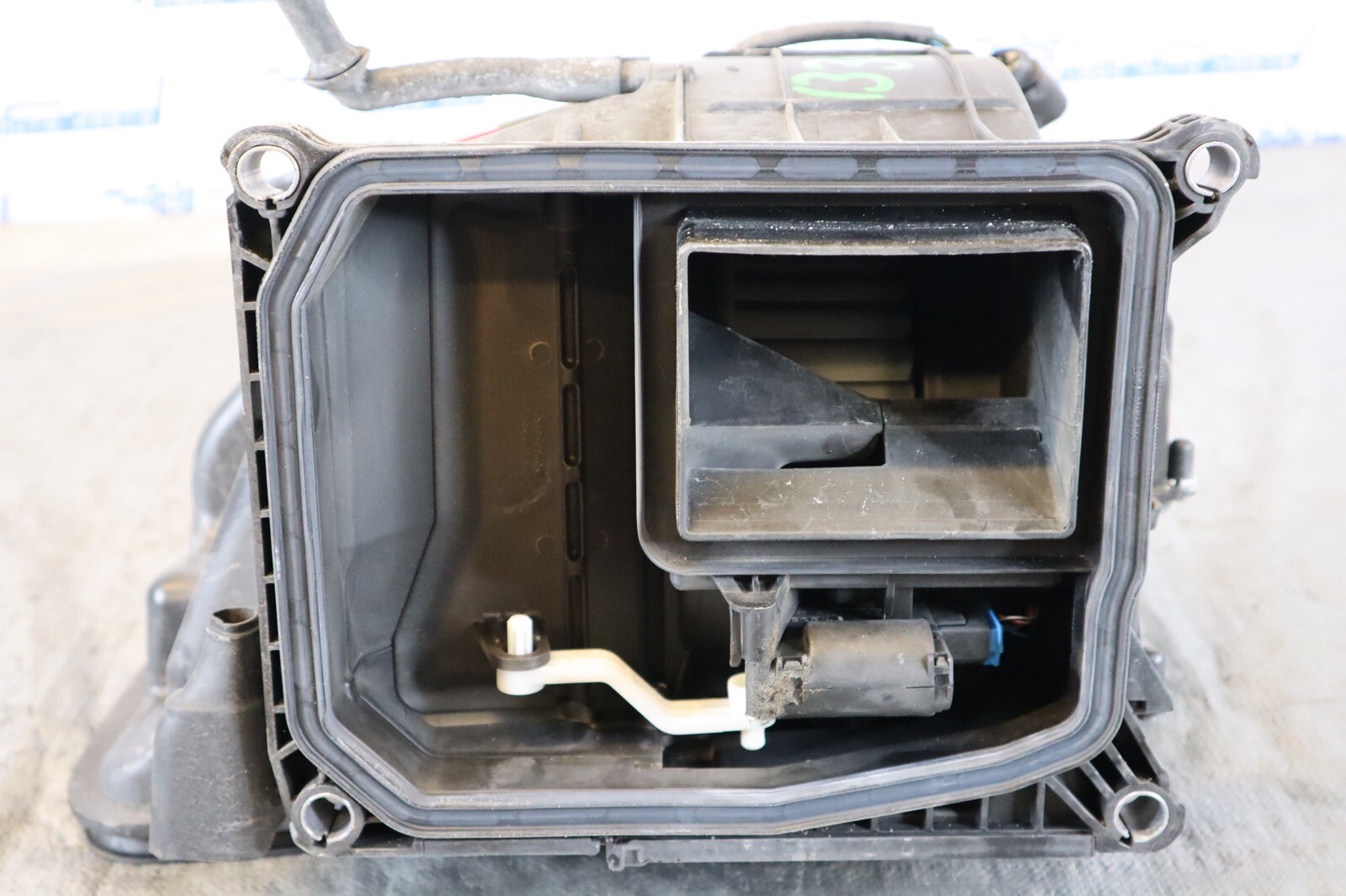 2014 AUDI R8 V8 QUATTRO AWD 4.2L OEM A/C EVAPORATOR FRONT BOX UNIT #1339