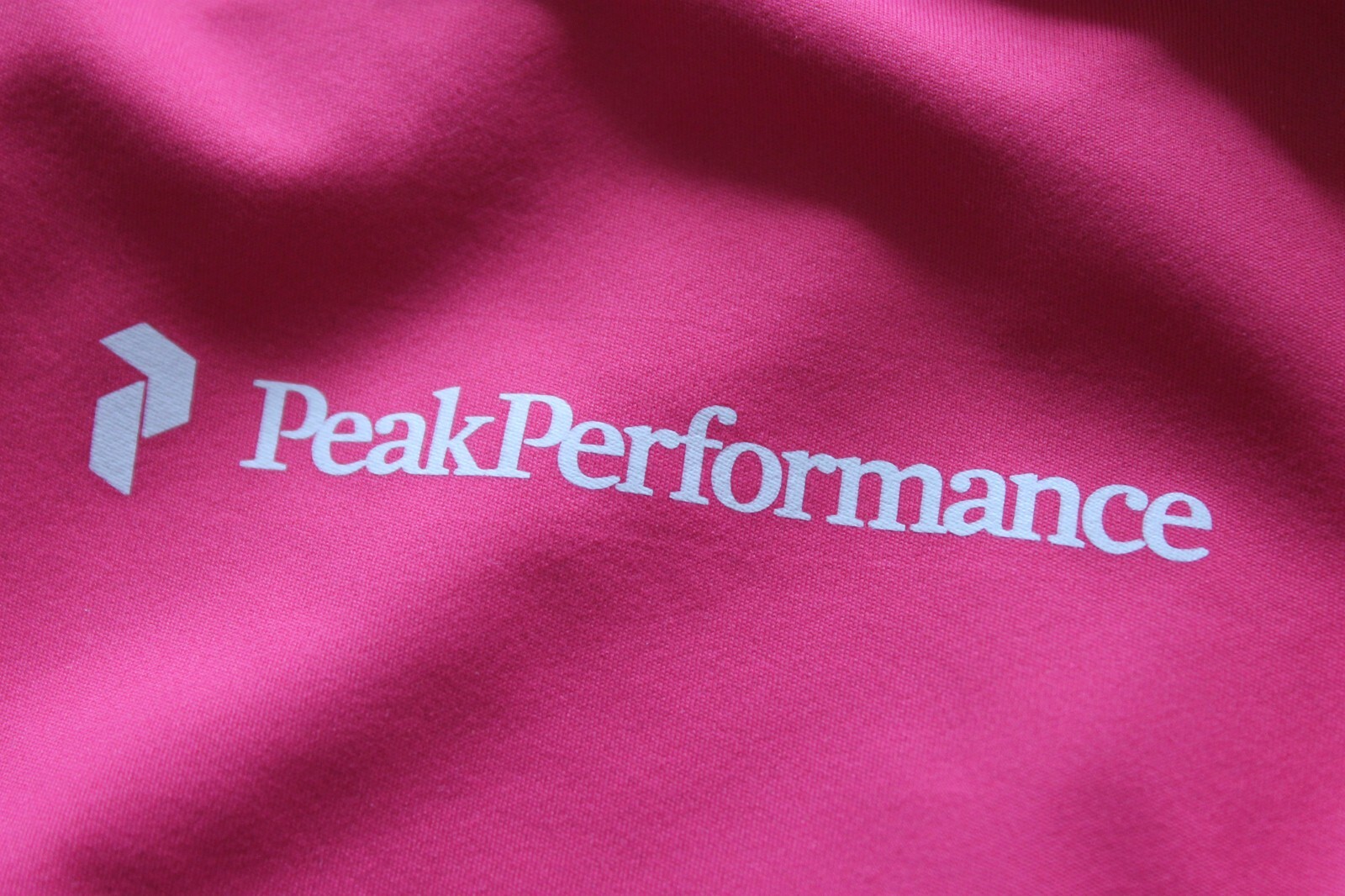 Peak Performance Women's SoftShell Jacket Pink Si… - image 3