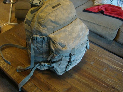US Army USGI Assault Pack ACU Rucksack - guter Zustand ohne Rahmenblatt - Bild 3 von 12
