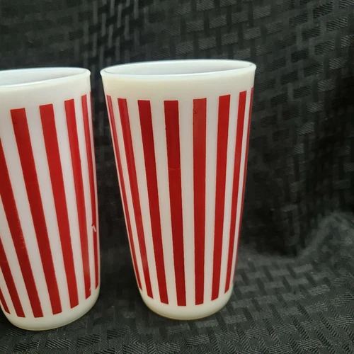 SET OF 5 HAZEL ATLAS MILK GLASS RED CANDY STRIPE TUMBLERS VERTICAL MID CENTURY