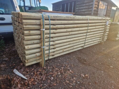 3.66m x 100mm machined half round rails Uc4 pressure treated - Picture 4 of 4