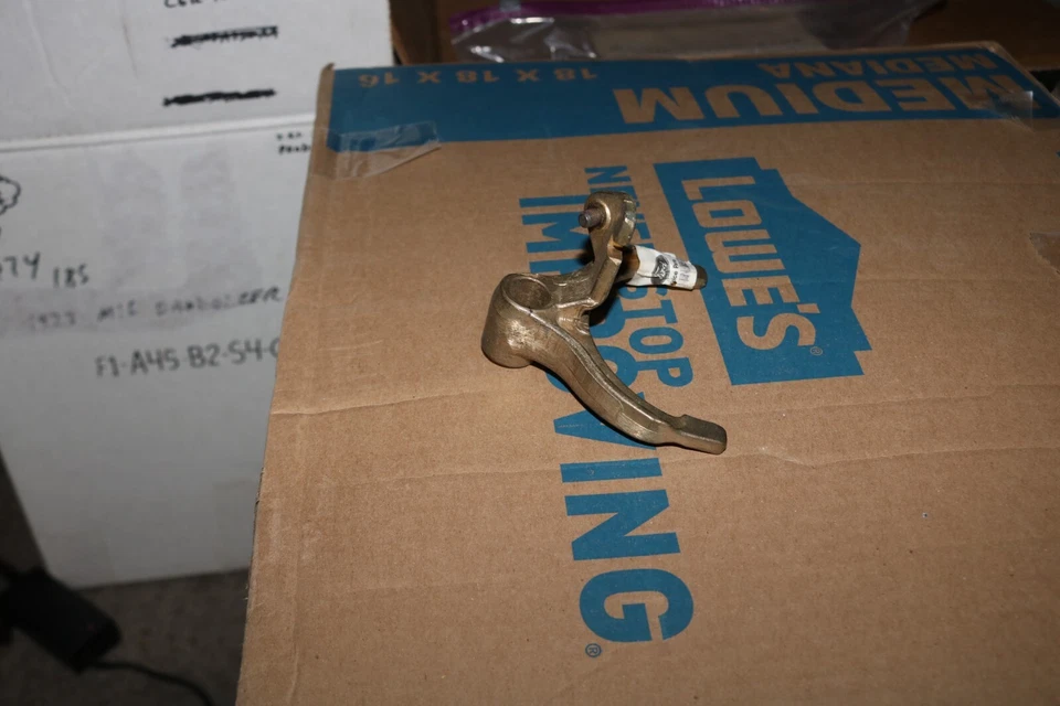 NOS Ford Mustang 1980 shift fork E0ZZ-7230-C - Image 4 of 4