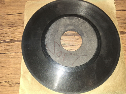 [ VERY RARE ] LLOYD CLARKE - TAKES A FRIEND / DARLING [ HYATT'S DISCS 7" G+ mp3