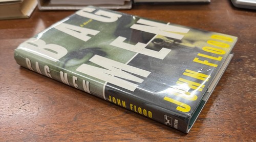 Bag Men : A Novel by John Flood (1997 Hardcover First Edition) - Bild 2 von 9