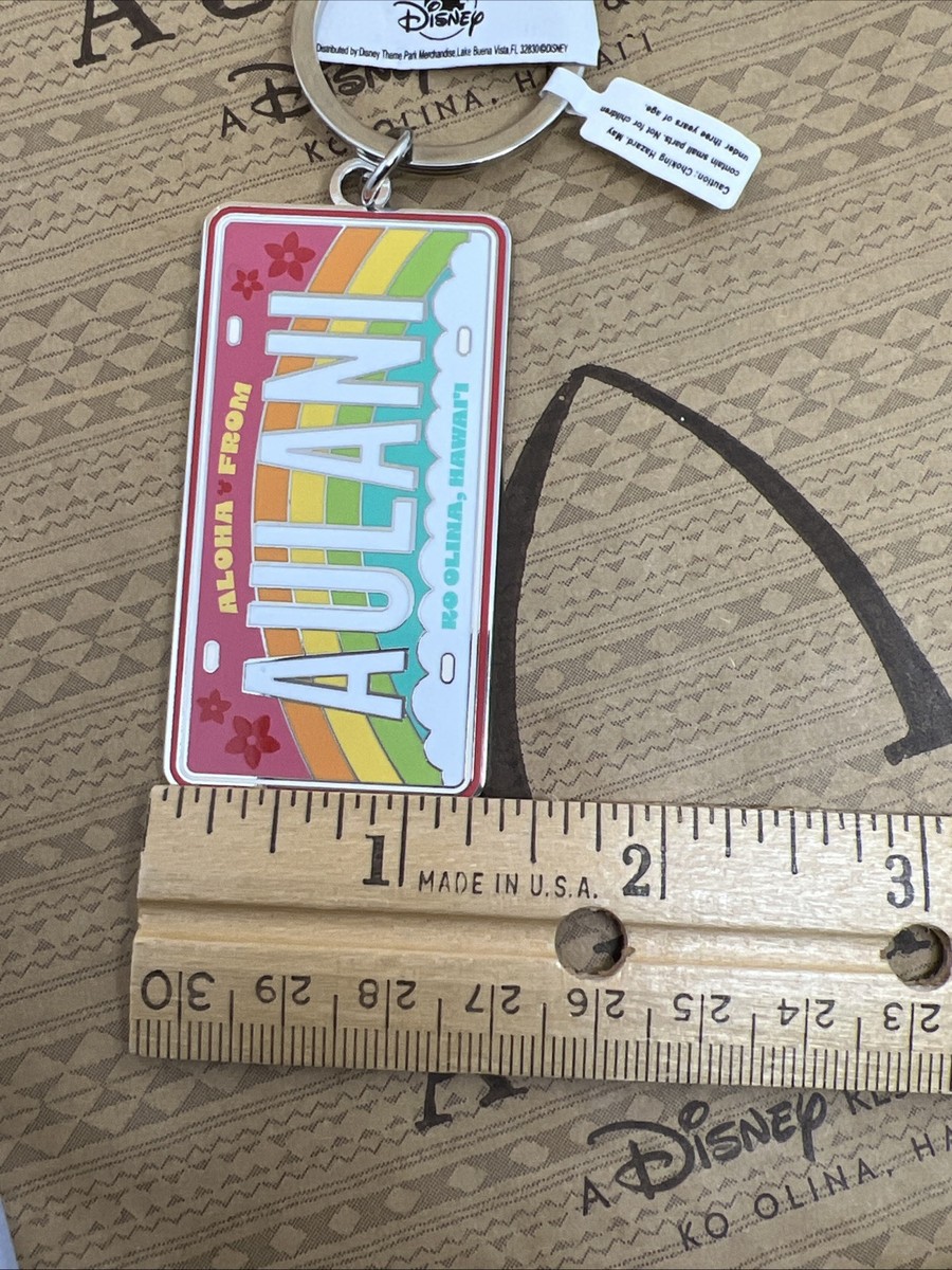 New Authentic Disney Aulani Exclusive Keychain Rainbow Aloha Ko