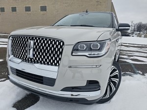 2024 Lincoln Navigator Reserve 4WD, Pano Roof, Blue Cruise Hands Free Reserve