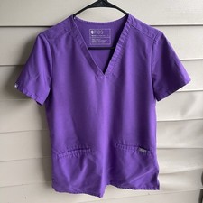 Figs Technical Collection Scrub Top Womens Small Purple FW1000 Career Nurse
