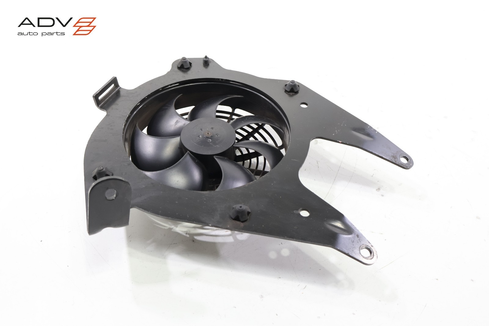 2014 - 2020 BMW i8 I12 ENGINE COOLING RADIATOR FAN MOTOR W/ BLADE OEM