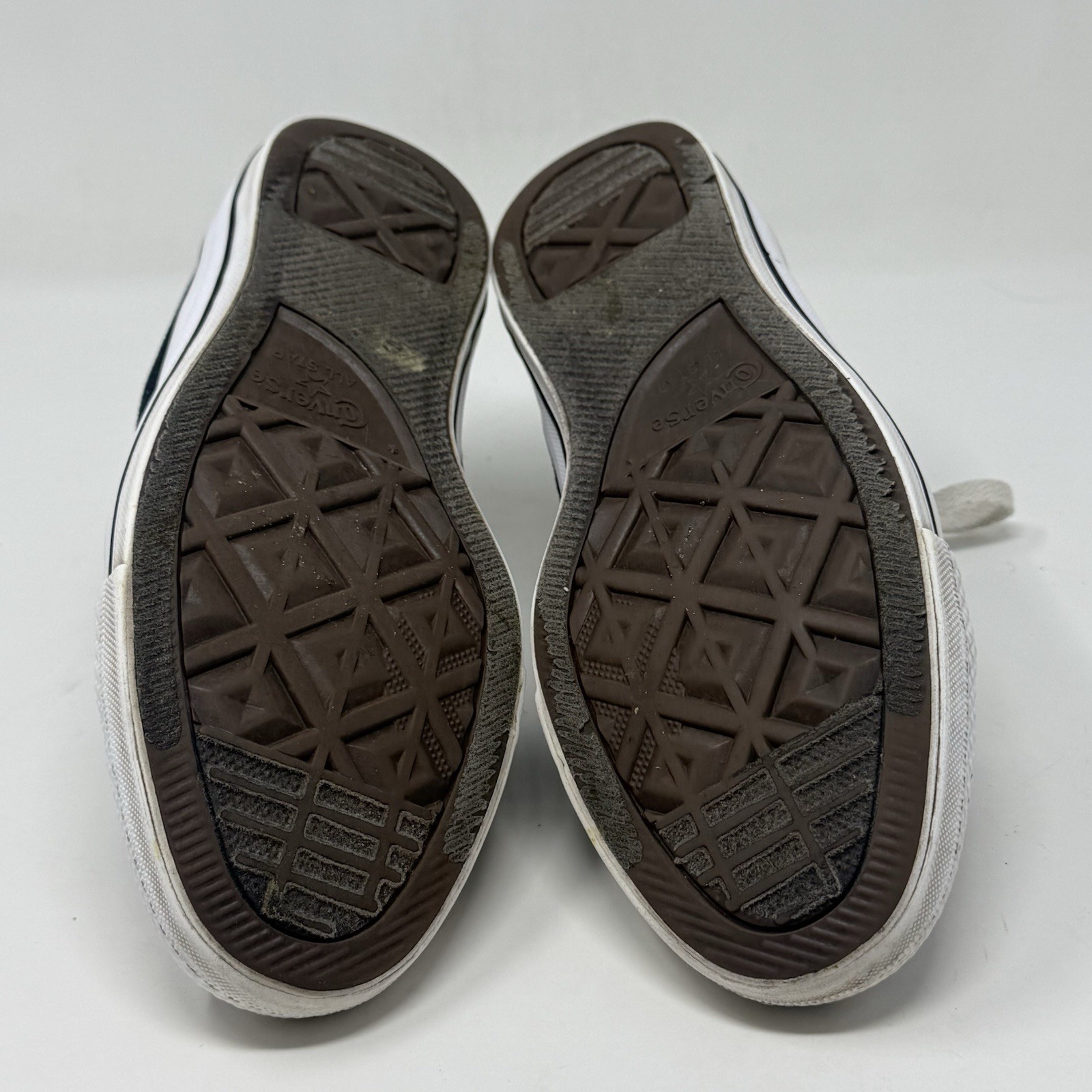 Converse All Star Chuck Taylor Sneakers Womens 9 Black Canvas High Top Shoes thumbnail 19