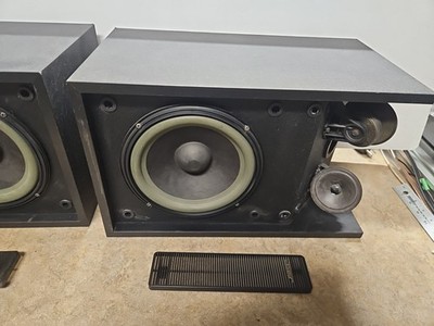 BOSE 301 BLACK MUSIC MONITOR II Direct Reflecting Speakers Matched