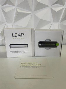LEAP Motion sensore movimento tracking mani realta virtuale VR garanzia 30giorni