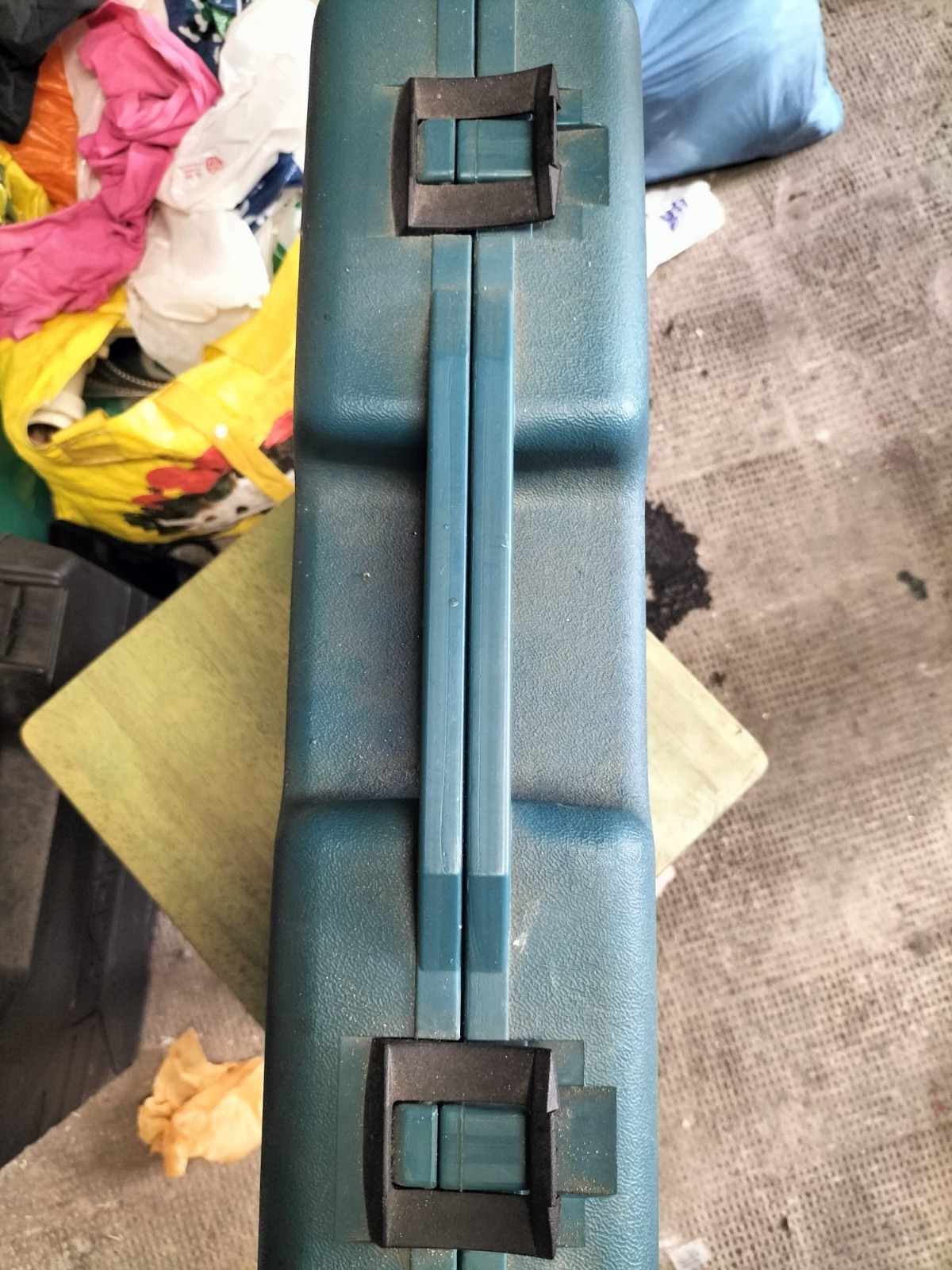 Kit trapano avvitatore Makita 6226D e torcia vintage foto 2