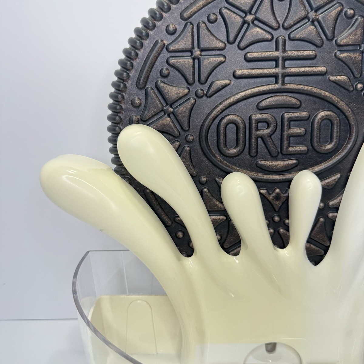 Oreo Cookie 3D Retail Display Milk Splash Nabisco Wall Hang Shelf