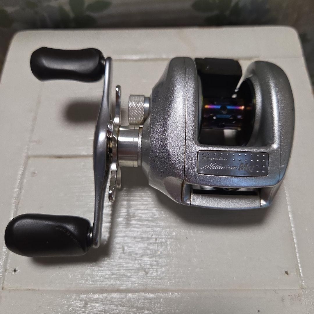 Shimano Scorpion Metanium Mg Right Handed Bait Casting Reel   KA10