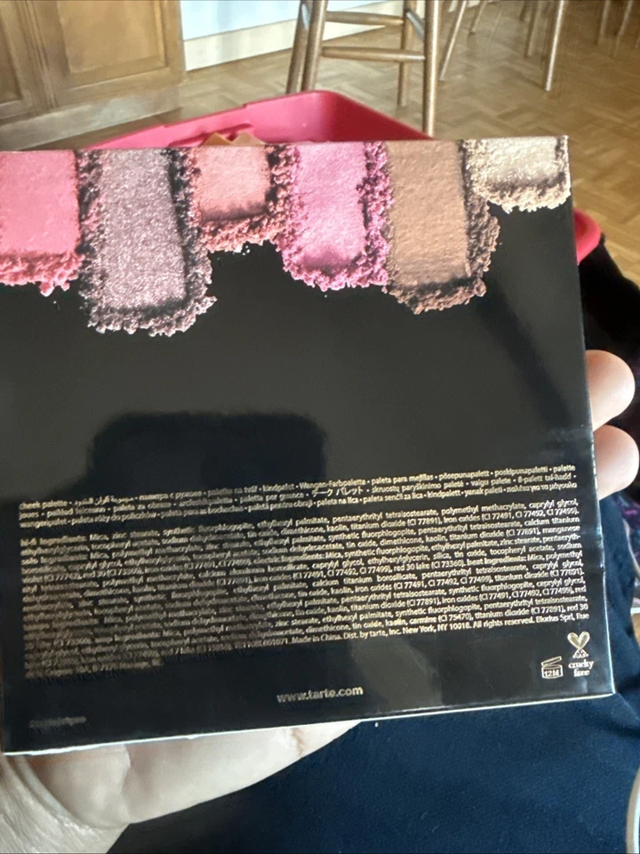 Tarte Tarteist Pro Glow And Blush Palette *NEW IN BOX* Discontinued - Image 2 of 4