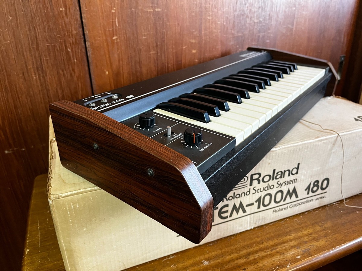 Roland System 100m 180 32-key Controller Keyboard w/ box connect
