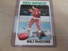 1975-76 OPC / 194 WALT McKECHNIE DETROIT RED WINGS
