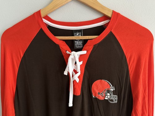 NUOVO Cleveland Browns NFL Team Apparel camicia donna taglia grande stringata scollo a V - Foto 2 di 11