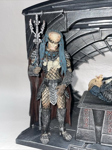 McFarlane Toys AVP Alien Vs Predator Playsets Birth Of The Hybrid - Picture 4 of 17