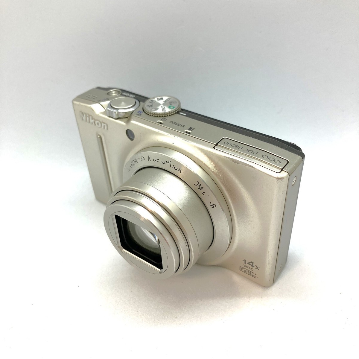 Excellent+2] Nikon COOLPIX S8200 Digital Camera Gold