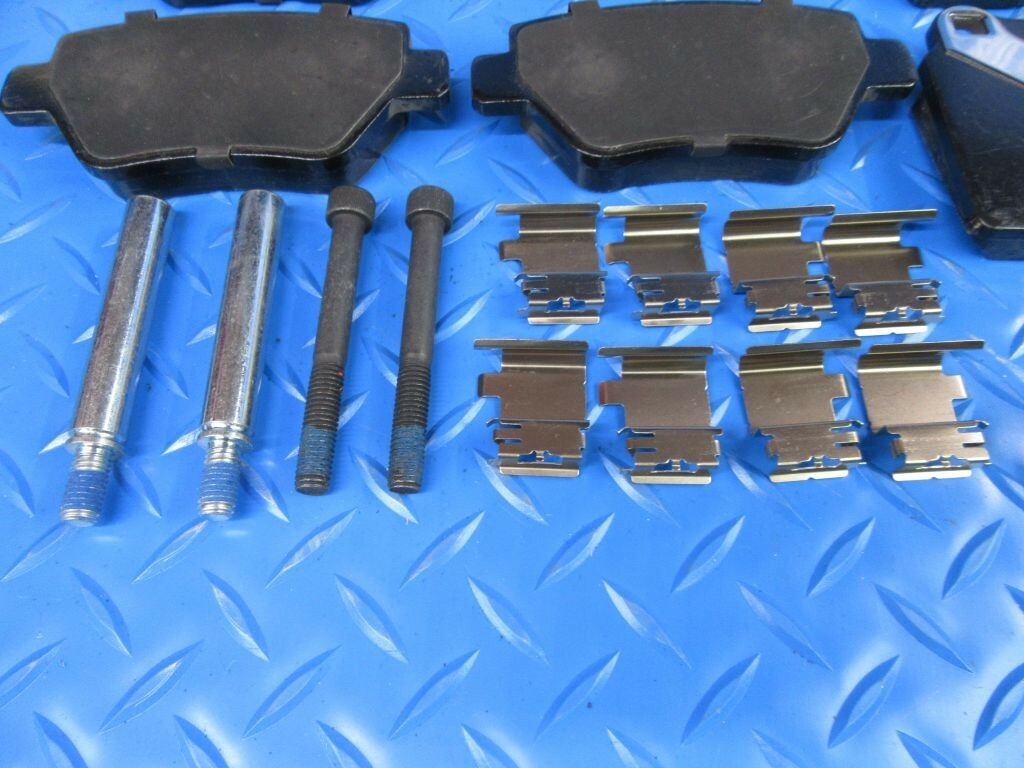 Maserati Ghibli front rear brake pads +4 filter 2014-16 #7073