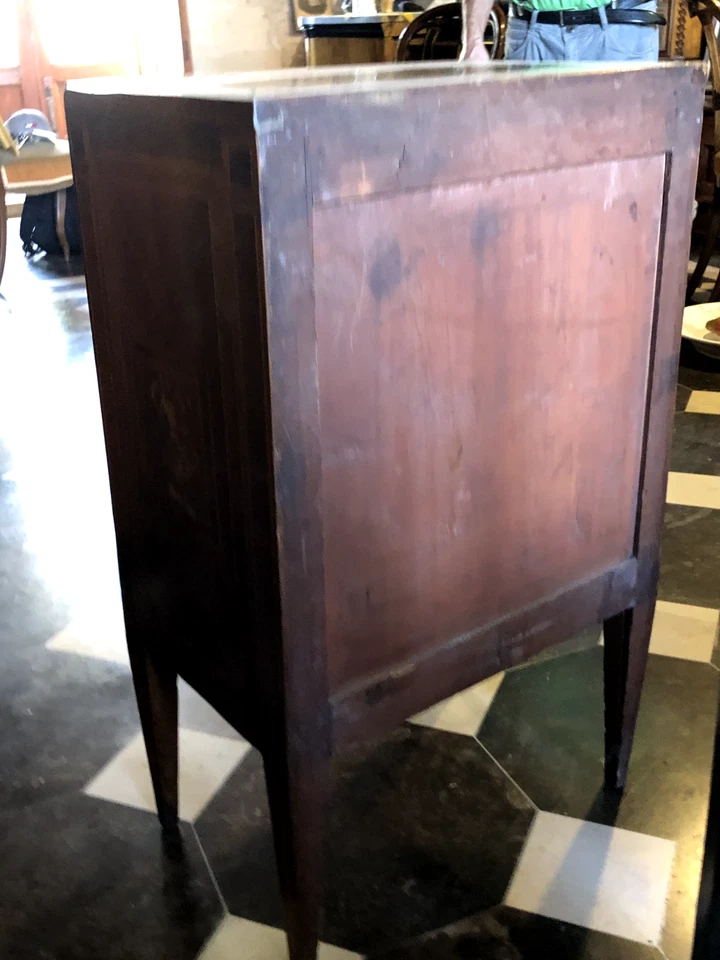 Cajonera Luis XVI - Antigua pieza única del siglo XVIII Foto 4 de 4