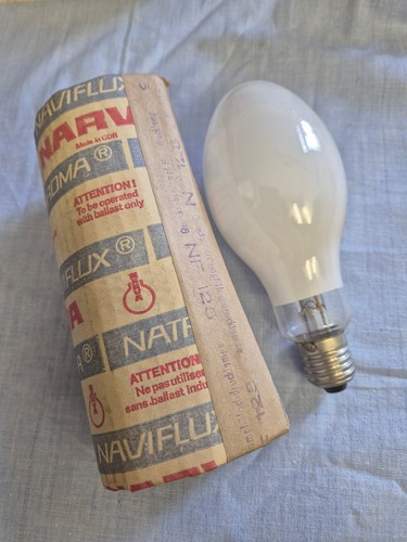 Narva NF 125-01 125W E27 HQL aus DDR Quecksilberdampfhochdrucklampe - Bild 1 von 2
