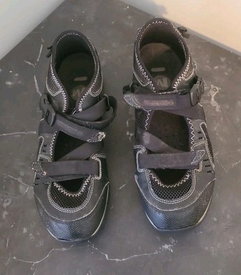 Merrell Womens Waterpro Crystal Hiking Black Mesh Flats Hook and Loop Sz 9