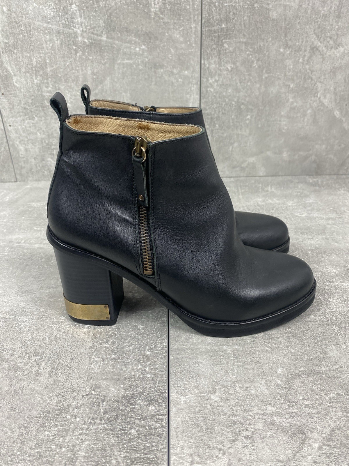 RARE Made in Spain Premium Topman Black Leather Ankle Boots - Women's Size 5 image 4