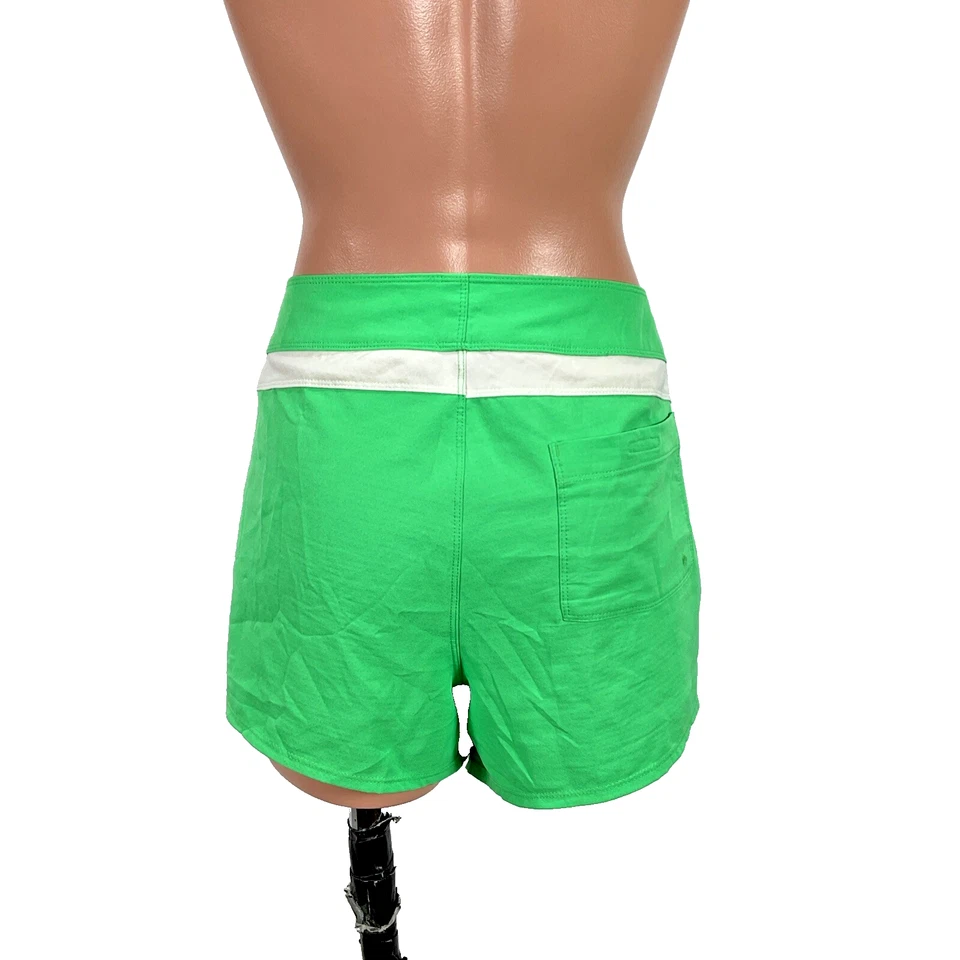 Женские шорты Bright Kelly Green North Face Pacific Creek 12 - Изображение 2 из 4