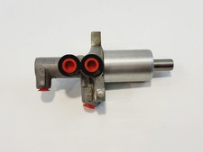 Maître-cylindre de frein BMW X6