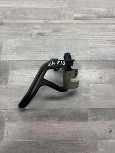 BMW 5 F10 Kotflügelhalter vorne links 3.00 Diesel 220kw 2010 34976719