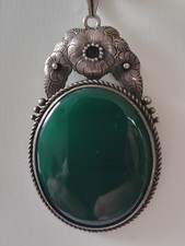 Jugendstil 800er Silber Anhänger grünem ovalen Cabochon +835er Silber Kette