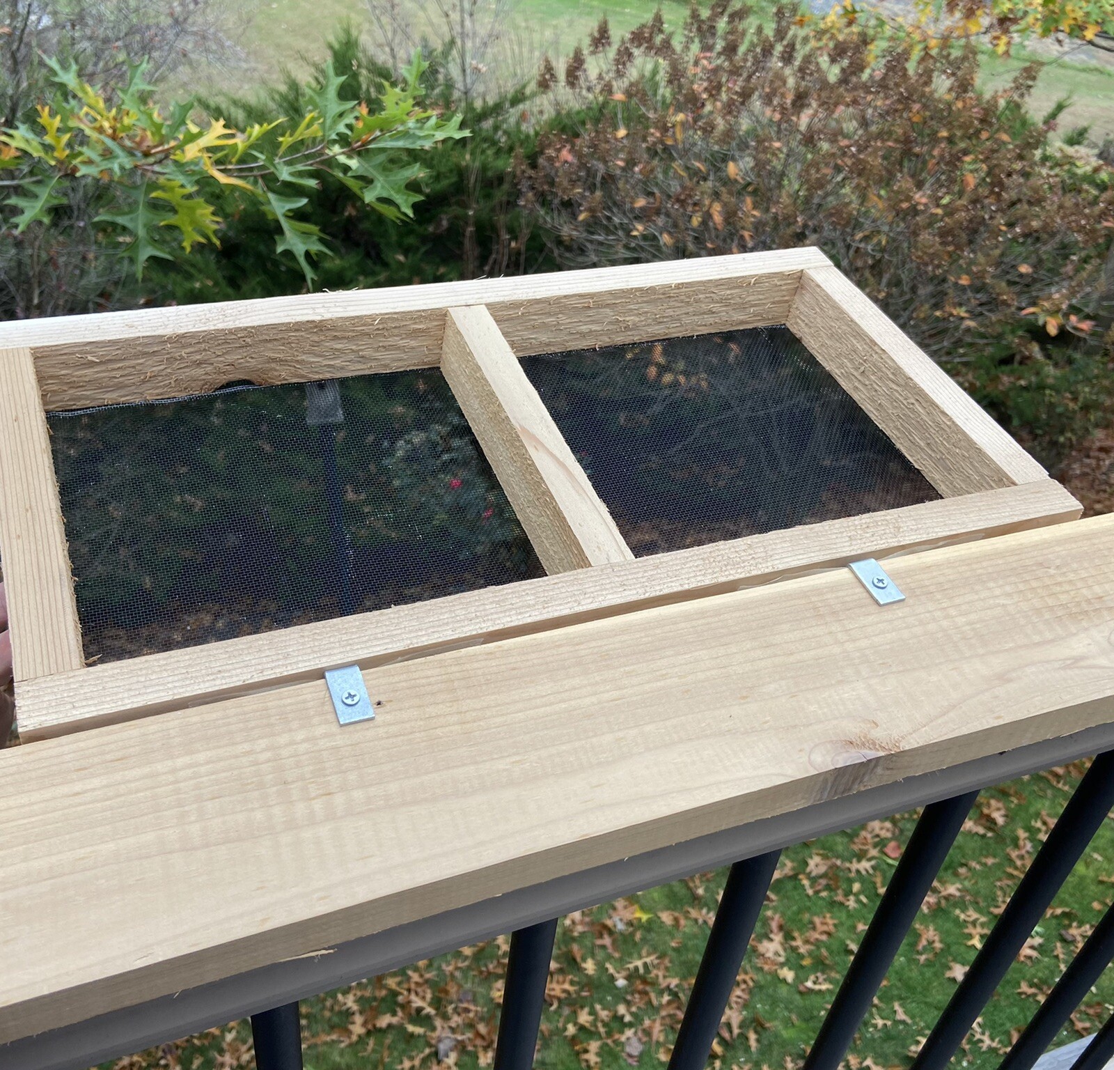 Deck Railing Tray Platform Feeder - Large Size cedar tray bird feeder for Wooden deck ...