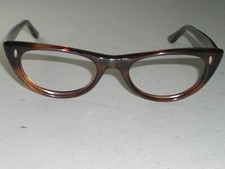 1960's LADIES 46 18 VINTAGE UOC USA THICK SLEEK TORTOISE CATS EYE FRAMES ONLY