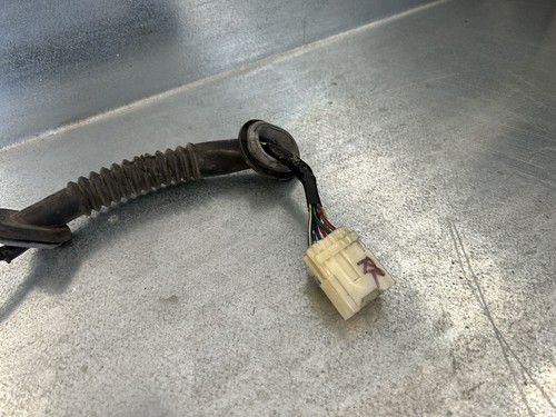 00-04 Subaru Outback arnés de cableado puerta trasera derecha lado pasajero trasero - Imagen 2 de 4