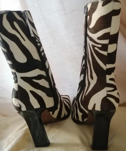 NEW WITH BOX, ZEBRA PRINT HIGH HEELED BOOTS SIZE 3, RIVER ISLAND COW HIDE - Picture 6 of 12