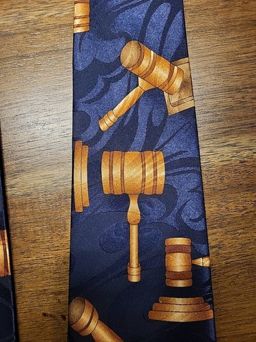 Corbata de cuello Steven Harris con mazo de jueces hecha a mano diseñador/azul marino - Imagen 4 de 5