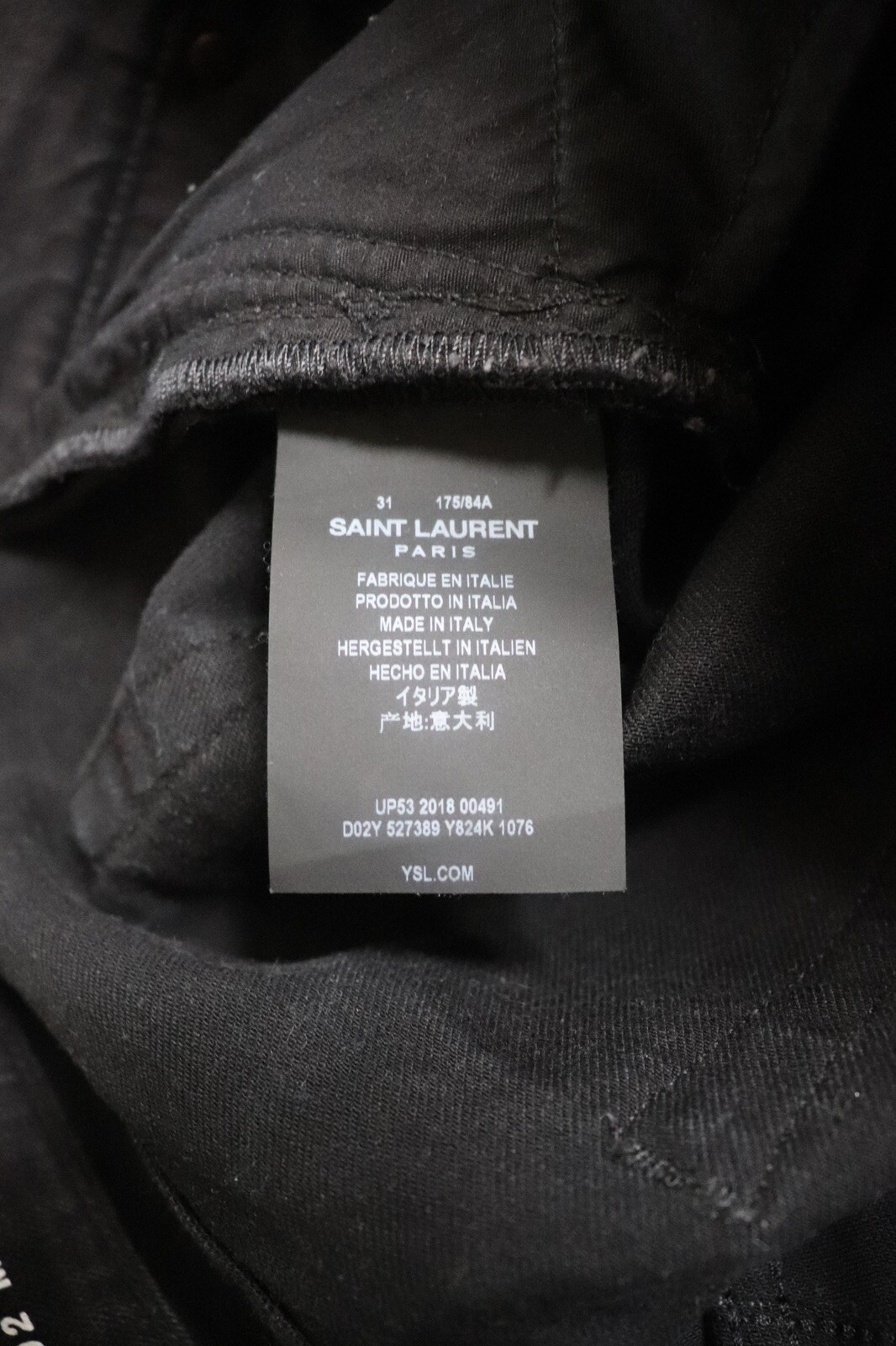 Jeans Yves Saint Laurent (vendita al dettaglio $751)