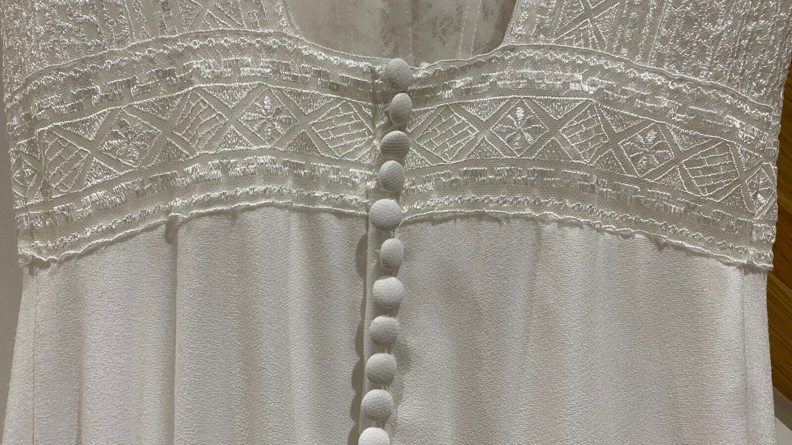 Picture 9 of 10