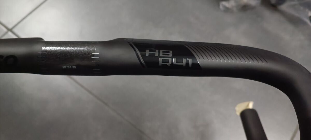 Colnago HB-R41 HB 41 carbon road bicycle aero handlebar V3 Colnago HB-R41 HB 41 carbon road bicycle aero handlebar V3