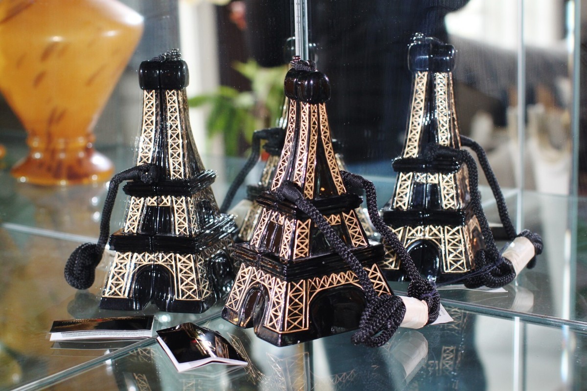 Timmy Woods Beverly Hills Eiffel Tower Bag BLACK GOLD PARIS Purse