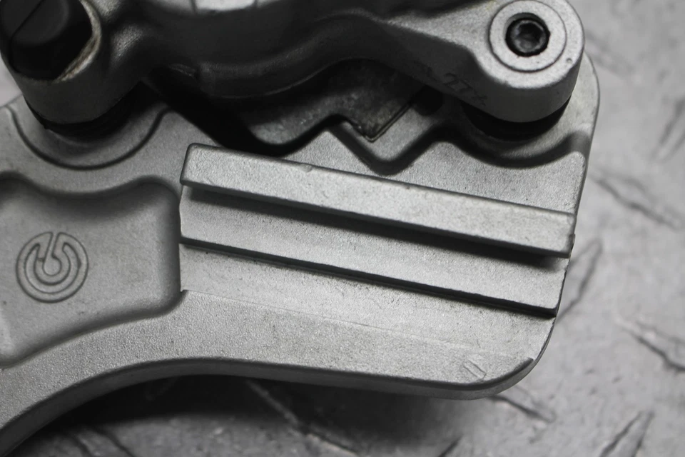 2016 KTM 690 DUKE BREMBO REAR BRAKE CALIPER W MOUNT BRACKET - Image 2 of 4