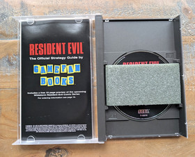 LIKE NEW ✹ Resident Evil ✹ Sega Saturn Game W/Registration Card ✹ USA