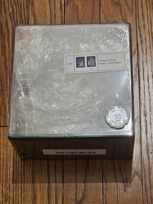 Thrilljoy PIX! Duck Dodgers Sealed Proto LE 10