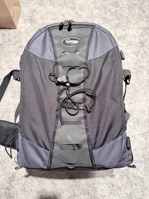 Lowepro Photo Trekker AW II Large Backpack 21 x 13 x 8 Excellent