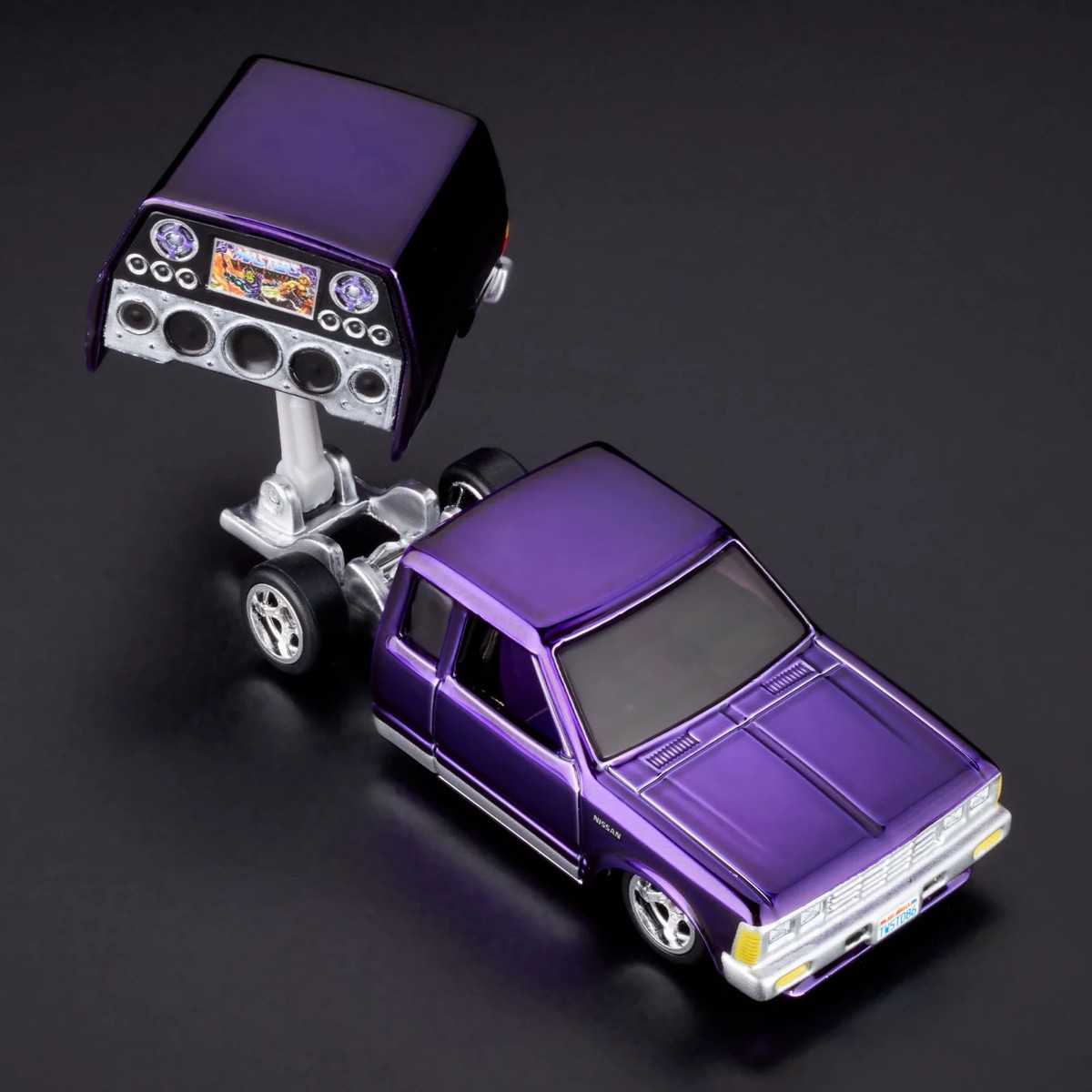 ミニカー RLC HotWheels 1986 Nissan 720 King Cab Amazon.com: Hot Wheels RLC 1986 Nissan 720 King Cab Purple