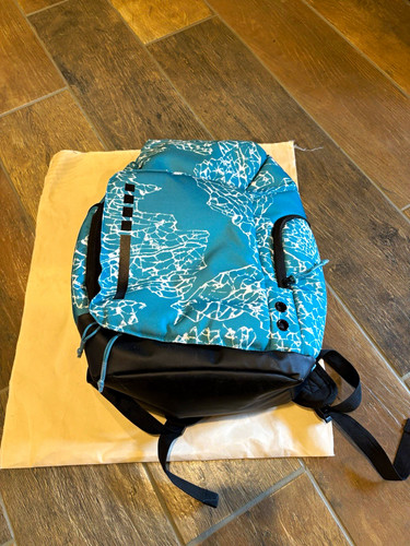 Nike Unisex Backpack Blue/Black Abstract Pattern Padded Zip Closure