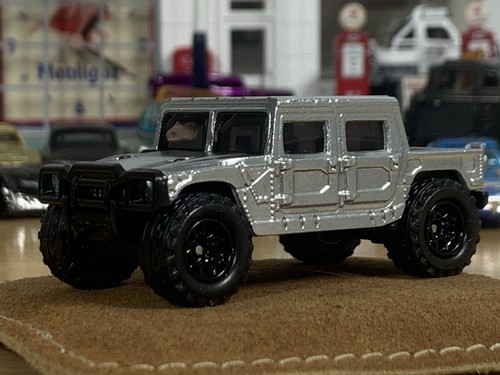 Hot Wheels Custom, verzinkt Hummer H1 mit Wheel Swap Metallfuß lose - Bild 14 von 16
