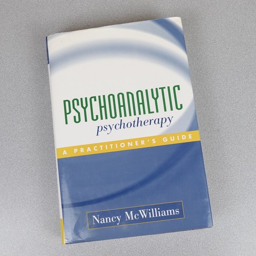 Psychoanalytische Psychotherapie: A - Hardcover, von Nancy McWilliams Gut